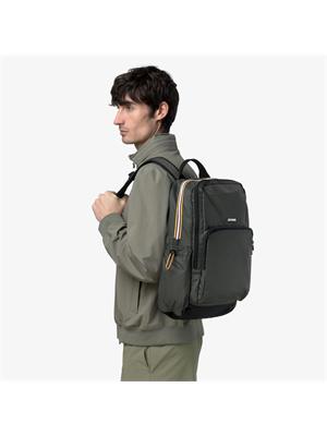 Zaino Unisex Verde K-way GIZY con Scomparto per Laptop Imbottito in UOMO