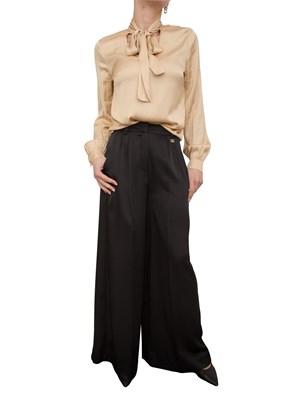 Pantaloni palazzo Fracomina raso nero in DONNA