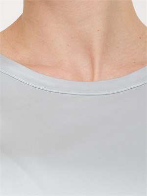 Blusa Nenette raso grigio chiaro maniche scese in DONNA