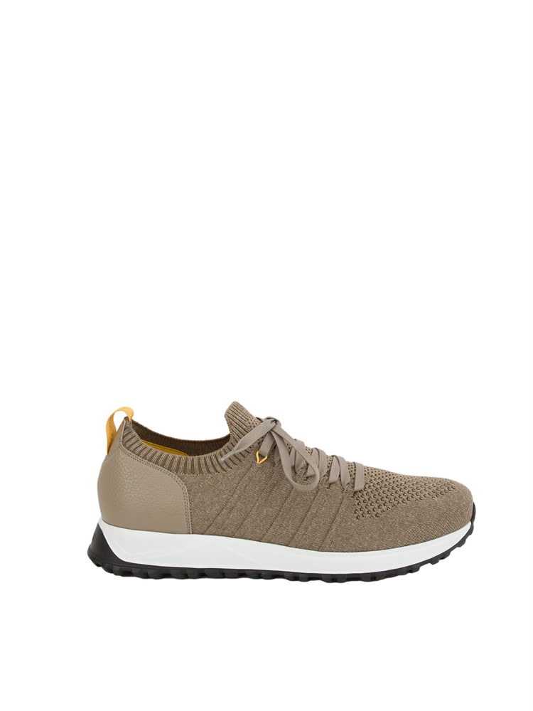 Sneaker Doucal's in tessuto tecnico e pelle sabbia