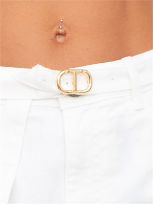 TWIN-SET Shorts Twinset in bull bianco con cintura Oval T in DONNA