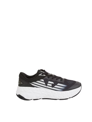 EA7 EMPORIO ARMANI Sneakers uomo nere Emporio Armani suola volume bold in UOMO