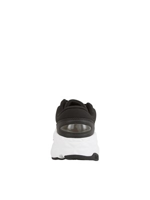 EA7 EMPORIO ARMANI Sneakers uomo nere Emporio Armani suola volume bold in UOMO