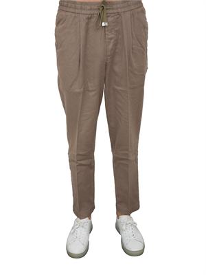 Pantaloni chino Jacob Cohen modello carrot con coulisse in popeline taupe in UOMO