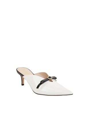 TWIN-SET Scarpe mules Twinset  in vernice bianco in DONNA