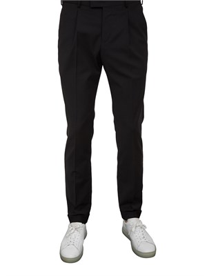 Pantaloni uomo PT Torino in gabardina di cotone nera con linea carrot in UOMO