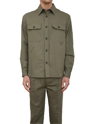 Camicia over Paolo Pecora in gabardina smerigliata verde in UOMO