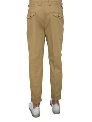 Pantalone chino verde Paolo Pecora con pinces e risvolto in UOMO