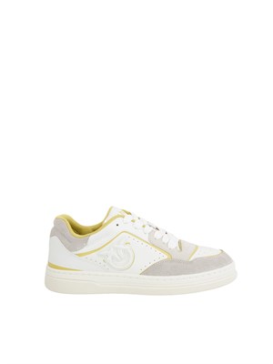 Sneakers bianche Pinko in pelle con logo ricamato in DONNA