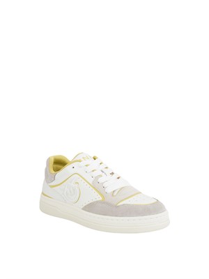 Sneakers bianche Pinko in pelle con logo ricamato in DONNA