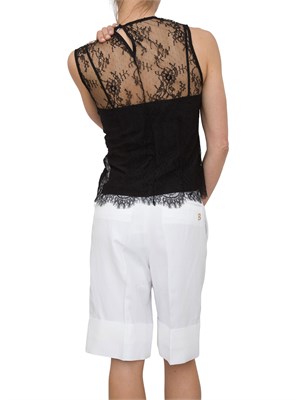 Top slim Blugirl in pizzo nero con ricamo in DONNA