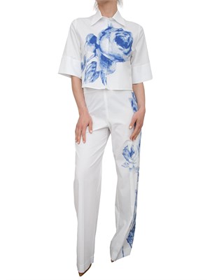 Camicia bianca boxy Blugirl con stampa rose blu in popeline in DONNA