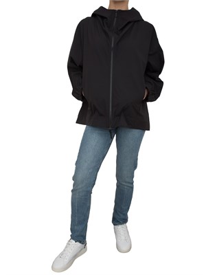 Giacca a vento Peuterey corta e stretch nero in DONNA