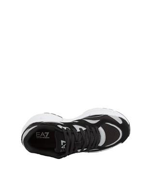 EA7 EMPORIO ARMANI Sneaker nere Emporio Armani in suede e tessuto tecnico in UOMO