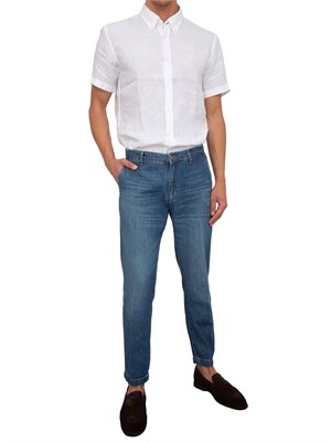 Camicia manica corta Boss uomo in lino bianco e collo botton down in UOMO