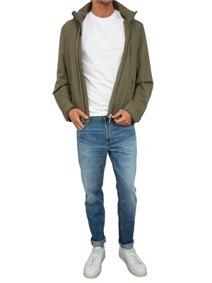 Giubbino verde con cappuccio  Moorer idrorepellente in UOMO