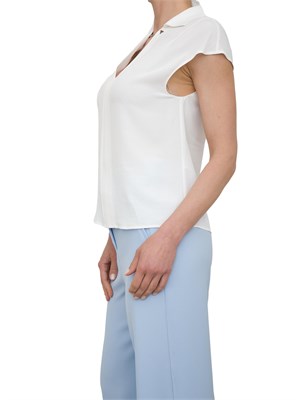Casacca bianca smanicata Patrizia Pepe dettagli Fly e catena sul collo in DONNA