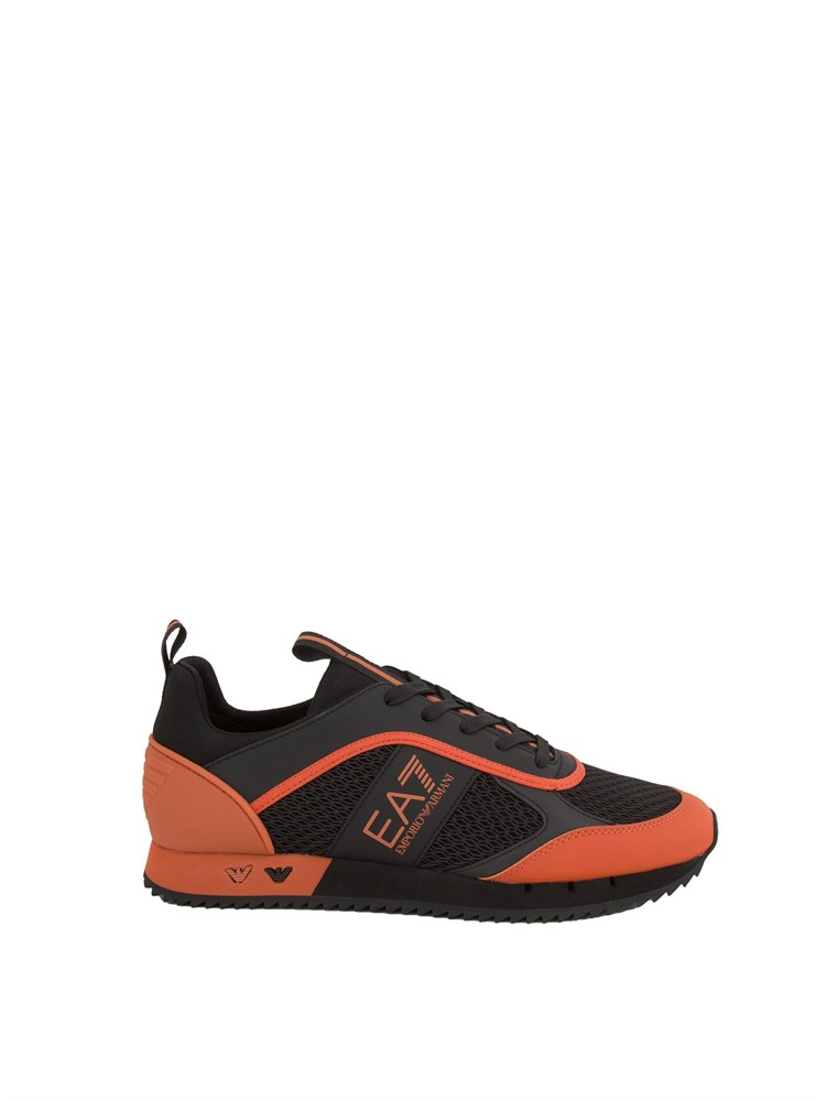 EA7 EMPORIO ARMANI Sneakers uomo nere e arancio Emporio Armani
