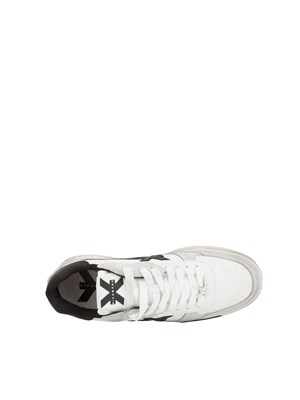 Sneaker uomo Richmond X in pelle bianca con inserti neri in UOMO