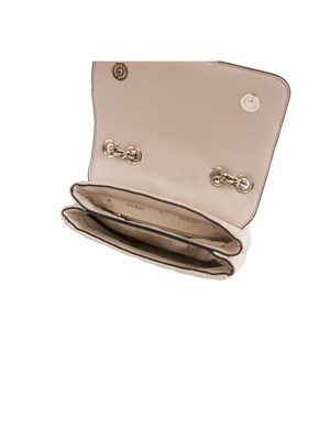 Borsa a tracolla Guess Jeans in similpelle trapuntata rosa cipria e tracolla catena in DONNA