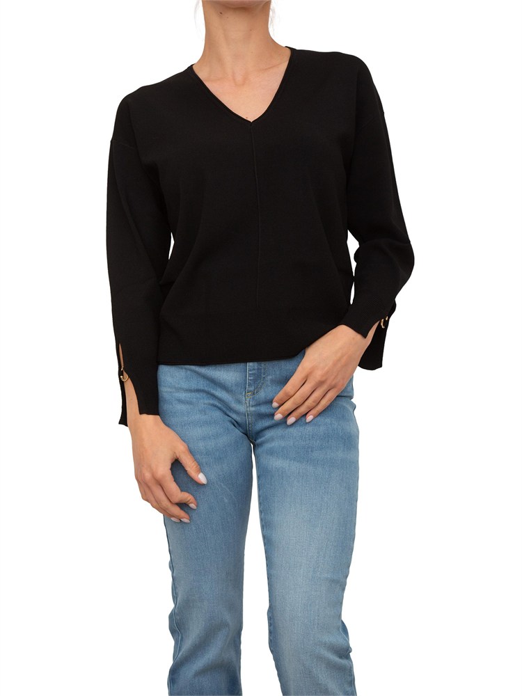 Maglia nera Nenette con scollo V e maniche con taglio e inserto oro