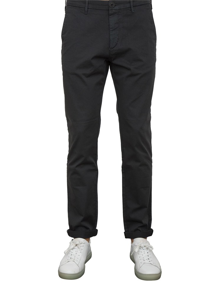 Pantalone chino Aiace Galassi in gabardina stretch
nero