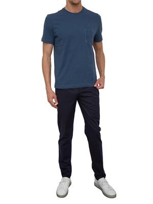 T-shirt girocollo Corneliani blu con stampa logo scomposto e ricamo in UOMO