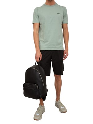 T-shirt Boss verde regular fit con logo a contrasto in UOMO