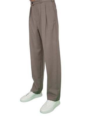 Pantalone uomo grigio tortora Emporio Armani dal taglio classico e dritto con pinces in UOMO