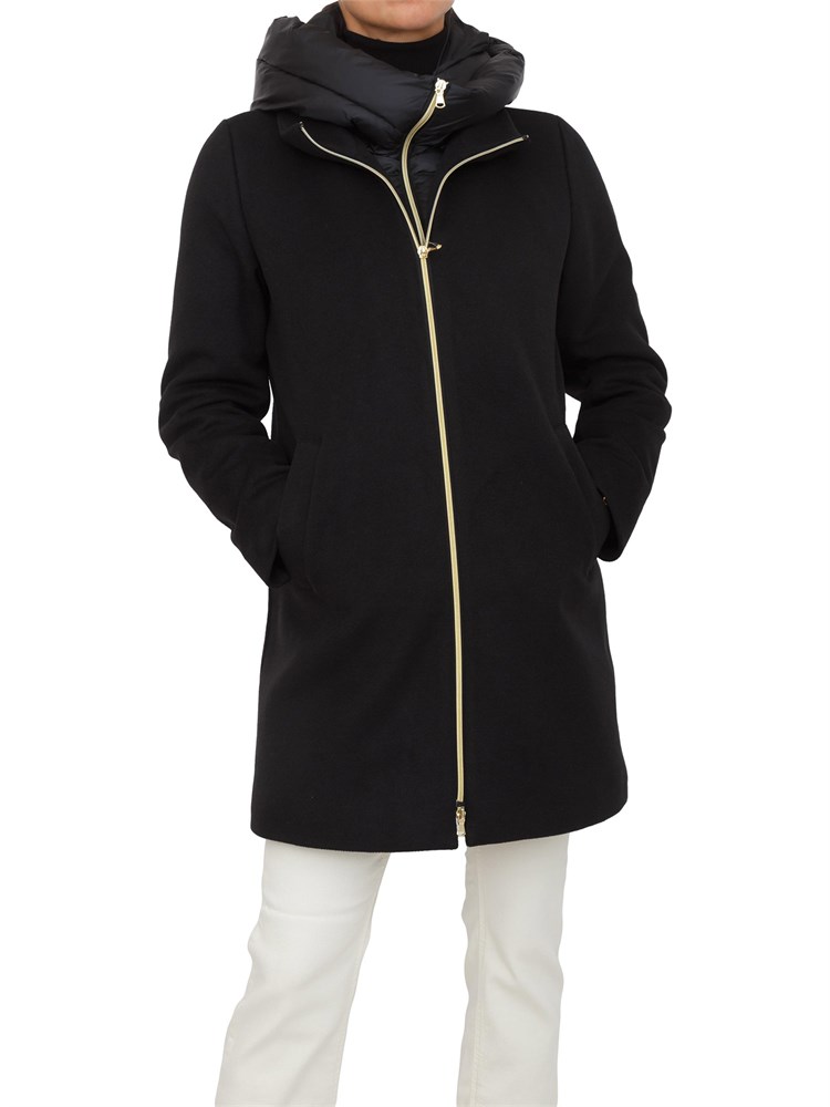 Cappotto imbottito Emme Marella in misto viscosa nero con pettorina e cappuccio staccabili