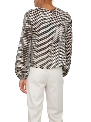 Camicia manica lunga Emme Marella in raso leggero con stampa geometrica nera e bianca in DONNA