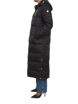 Piumino lungo nero Fracomina con cappuccio e chiusura zip in DONNA