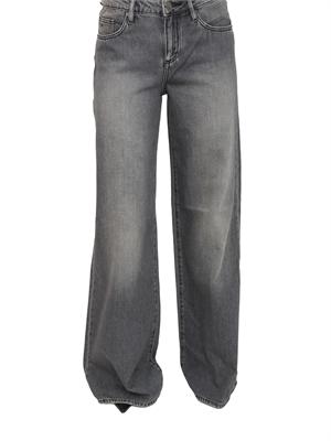 Jeans donna Armani Exchange modello loose in denim grigio con effetto délavé in DONNA