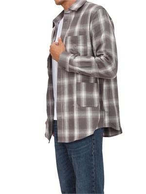 Camicia Armani Exchange regular fit in cotone spazzolato con fantasia check grigia in UOMO
