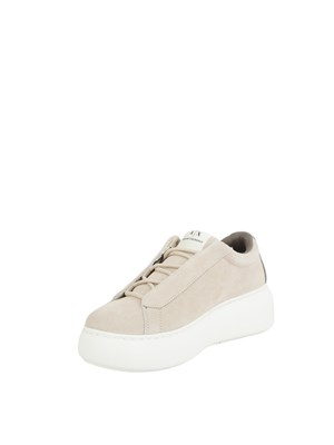 ARMANI EXCHANGE Sneakers donna Emporio Armani in pelle suede beige con suola alta in DONNA