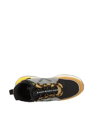 Sneakers uomo Munich Doro 62 in pelle e tessuto giallo grigio nero in UOMO