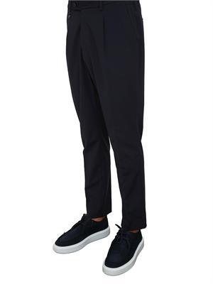 Pantaloni 