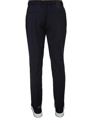 Pantaloni 