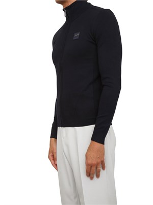 Maglia Antony Morato slim fit in misto viscosa blu con patch logata e zip in UOMO