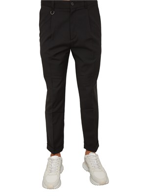 Pantaloni Paolo Pecora in gabardina smerigliata nera in UOMO