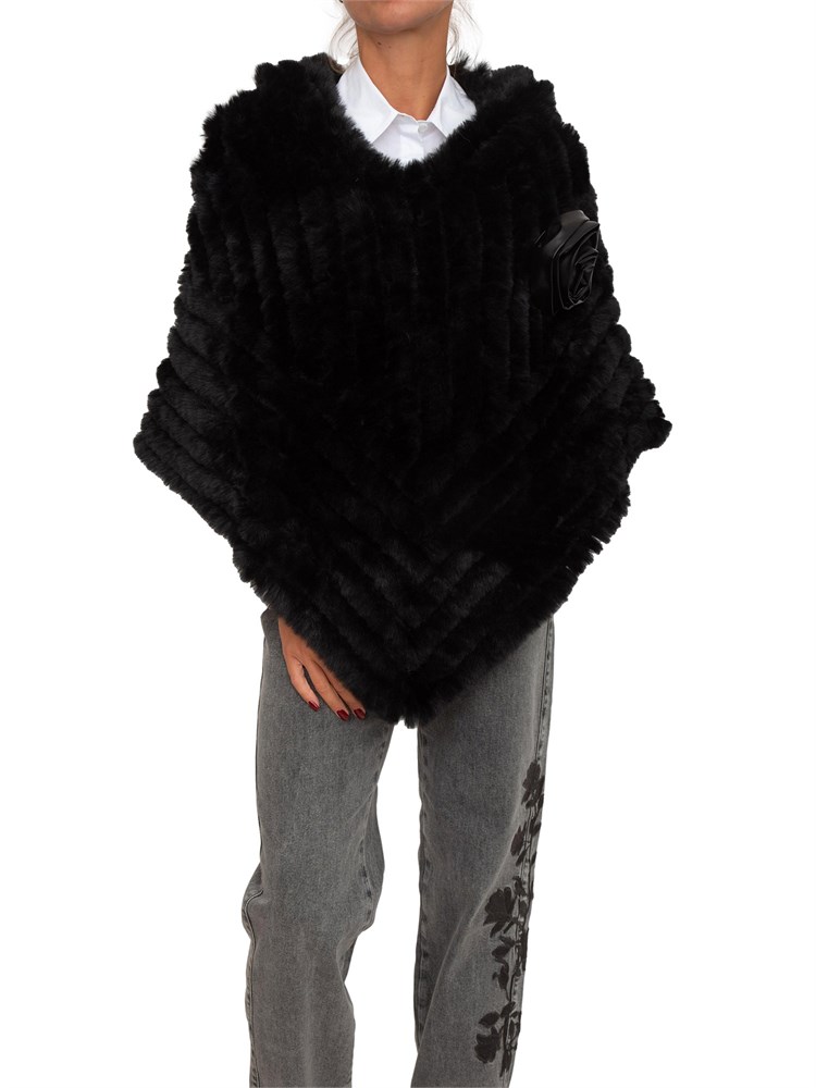 Poncho Blugirl in faux fur nero con spilla removibile