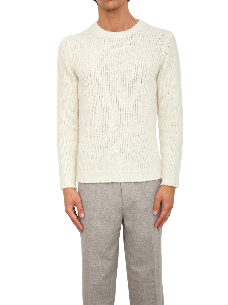 Maglia girocollo Aiace Galassi in misto lana bianca con lavorazione effetto bouclÉ