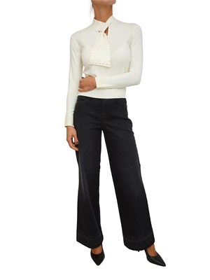 Maglia donna Maestrale Nenette in viscosa avorio con sciarpina e borchie in DONNA