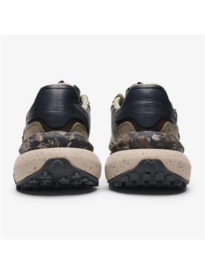 Sneakers Satorisan Chacrona Metta Buckingham New England Snuff in UOMO