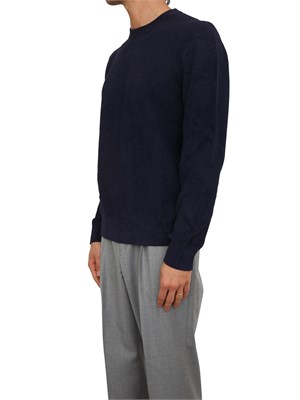 Maglia Boss uomo in misto viscosa effetto velluto blu in UOMO