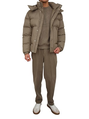 Maglia Boss uomo in misto viscosa effetto velluto verde in UOMO