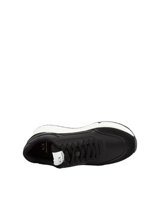 Sneakers uomo Armani Exchange in ecopelle nera in UOMO