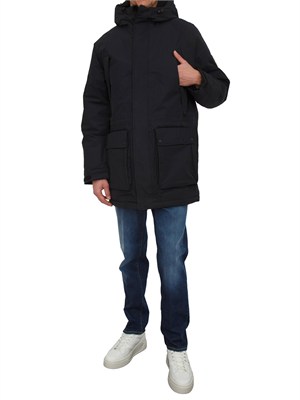 Parka lungo Diries Napapijri in tessuto tecnico nero in UOMO