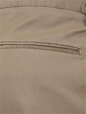 Pantaloni chino Aiace Galassi in tencel e cotone taupe in UOMO