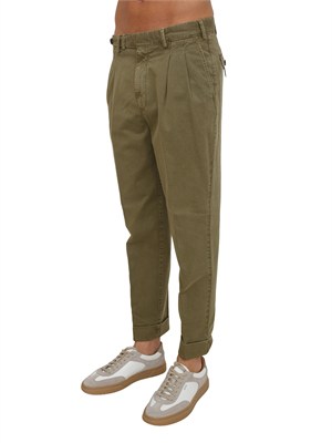Pantaloni PT Torino chino in cotone verde in UOMO
